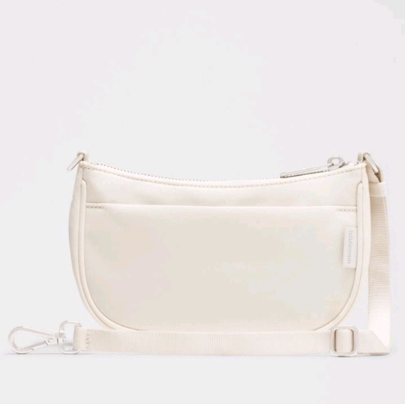 Lululemon Cream Shoulder Crossbody Bag NWT - Picture 5 of 6